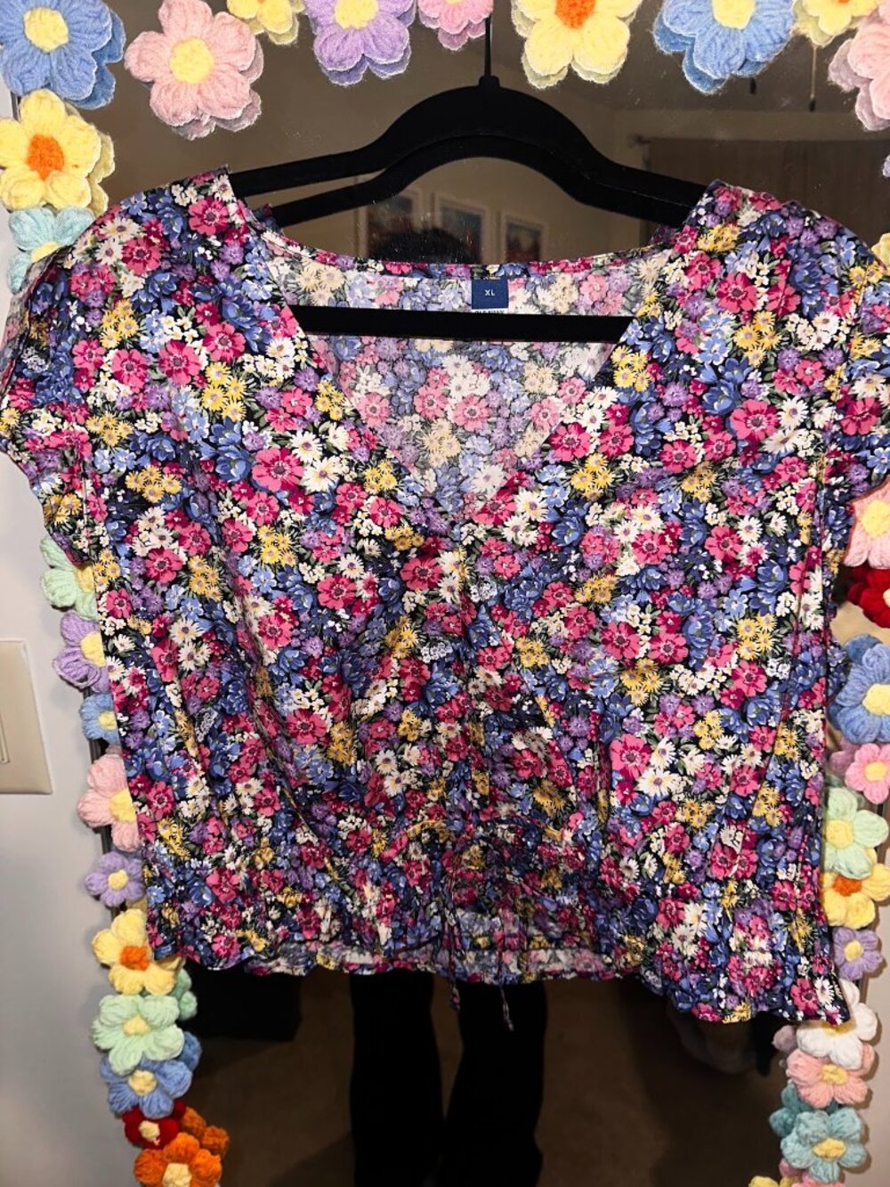 Old Navy Navy Floral Tie-Front Smocked Peplum Top XL